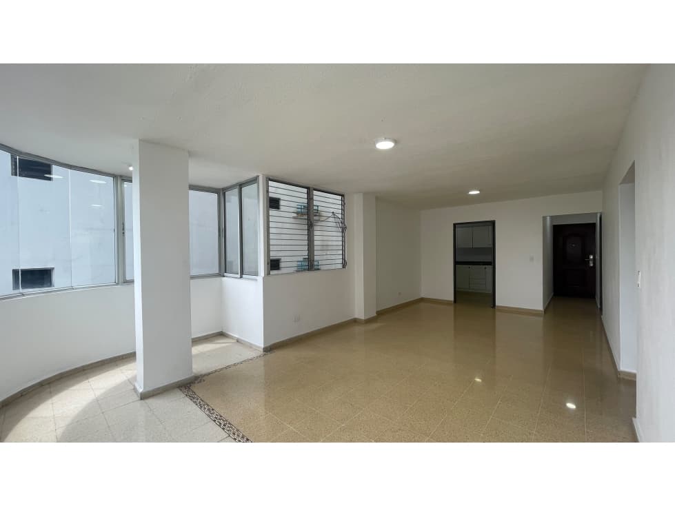 Alquiler de apartamento en Via Porras — foto 2