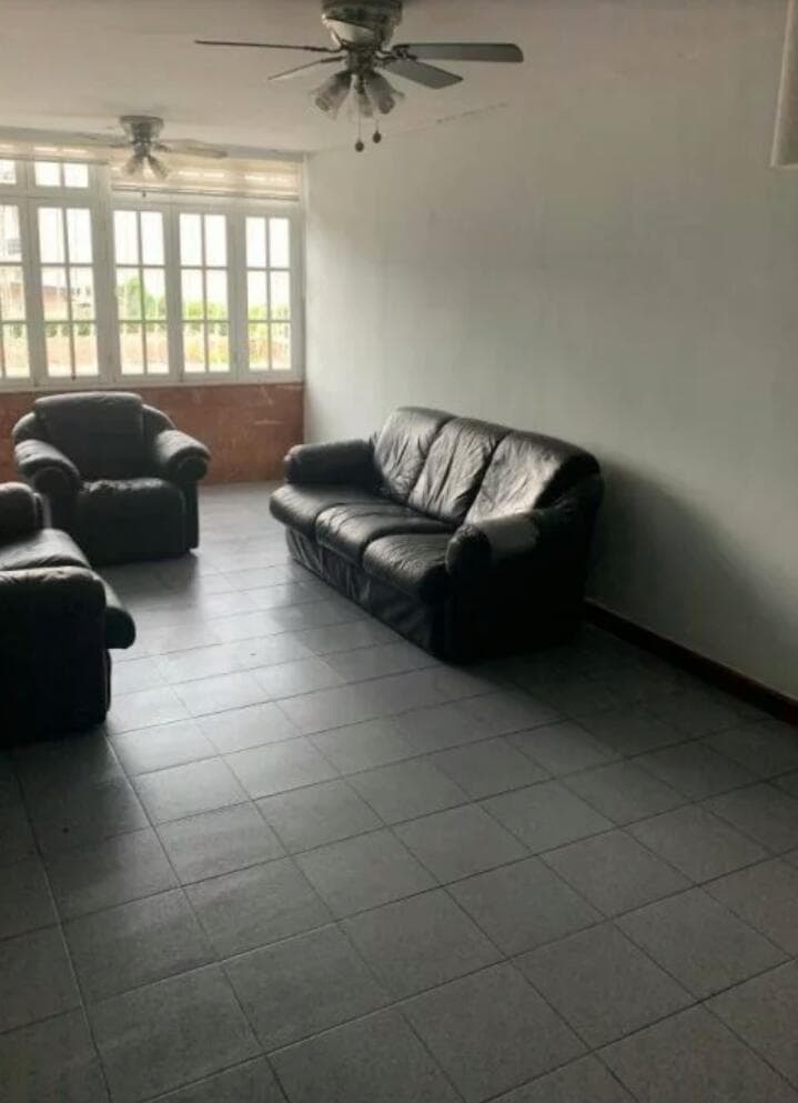 ALQUILER APARTAMENTO VIA PORRAS — foto 4
