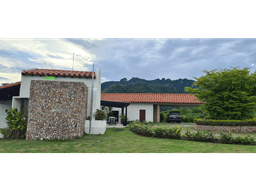 Se vende Finca en la Laguna a 20 minutos de Coronado