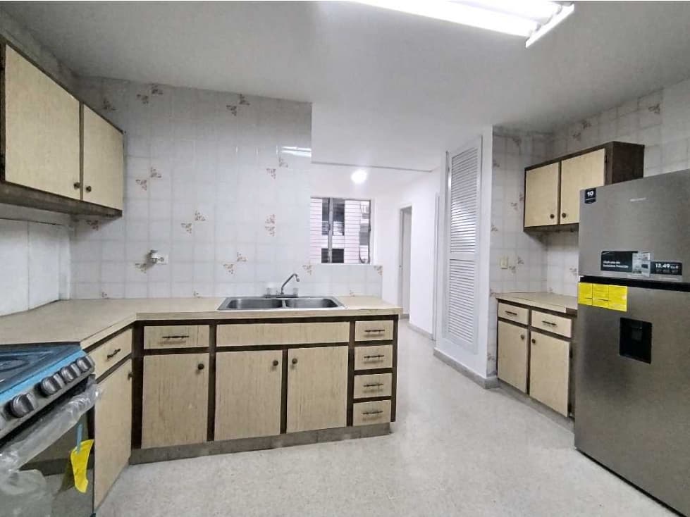 VENTA APARTAMENTO 2 RECAMARAS MIRADOR MARBELLA CP — foto 3