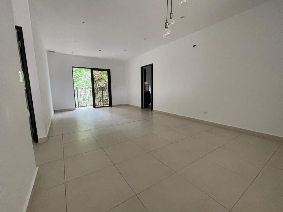 Venta de apartamento en Albrook — foto 1