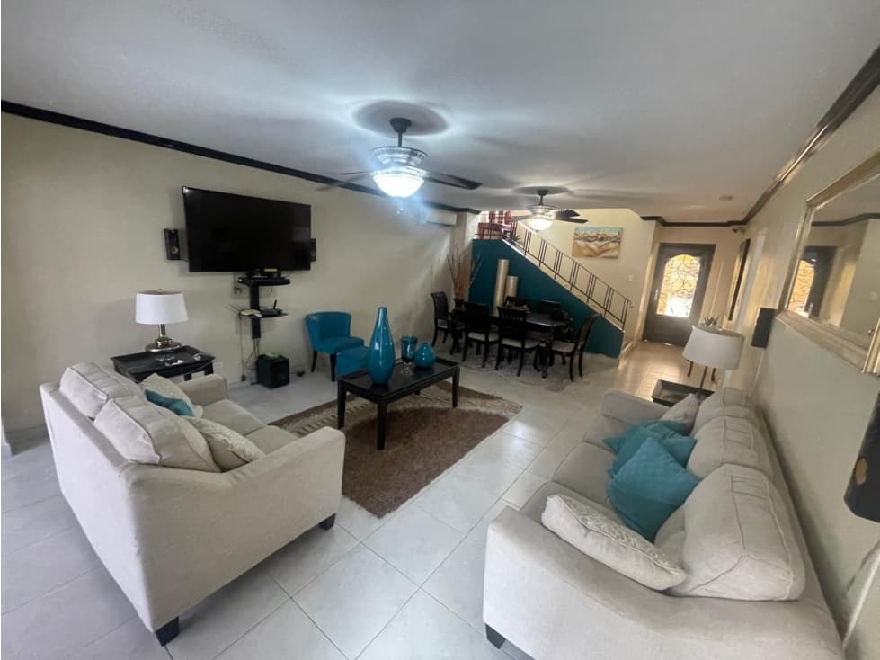 Venta de residencia en Brisas del Golf — foto 2
