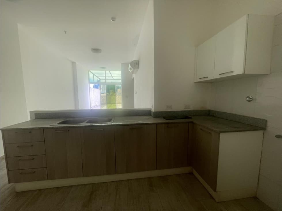 Venta de apartamento en Vía España — foto 1