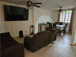 Venta de residencia en Pedregal