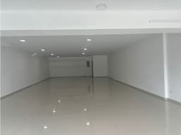 Alquiler de local comercial en Vía España - Planta Baja
