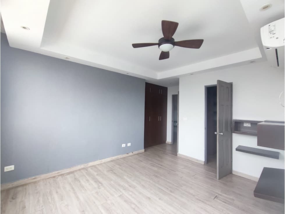 Venta de Apartamento en San Francisco — foto 1