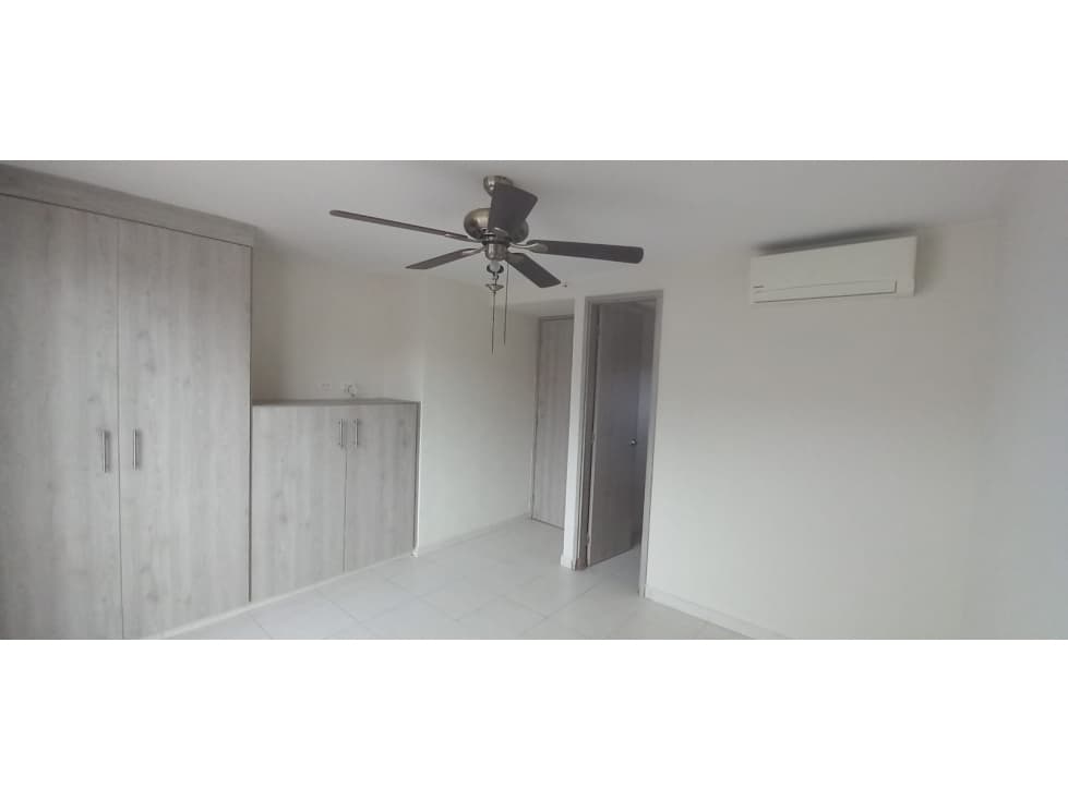 Vendo Apartamento en PH Versalles II — foto 5