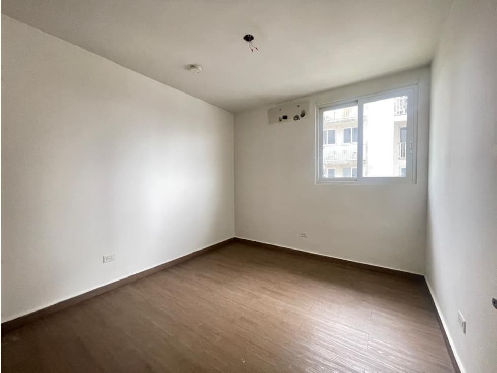 Venta de Apartamento en Versalles — foto 3