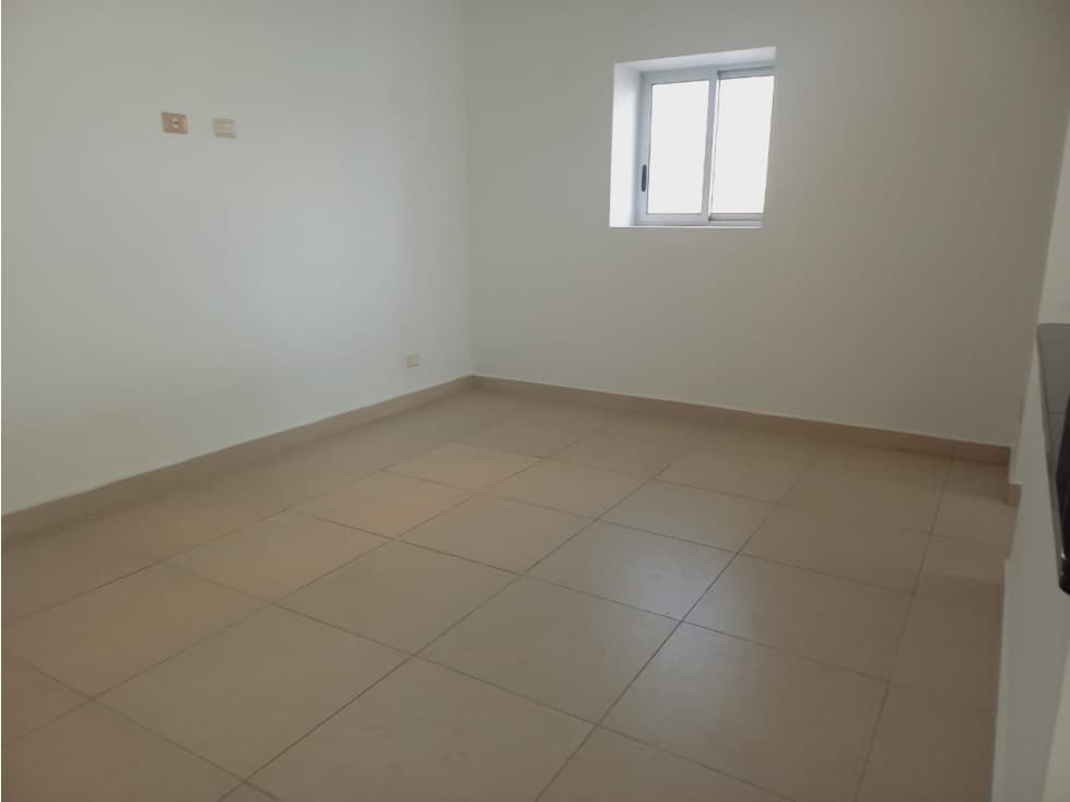 Venta de apartamento en Avenida Balboa — foto 2