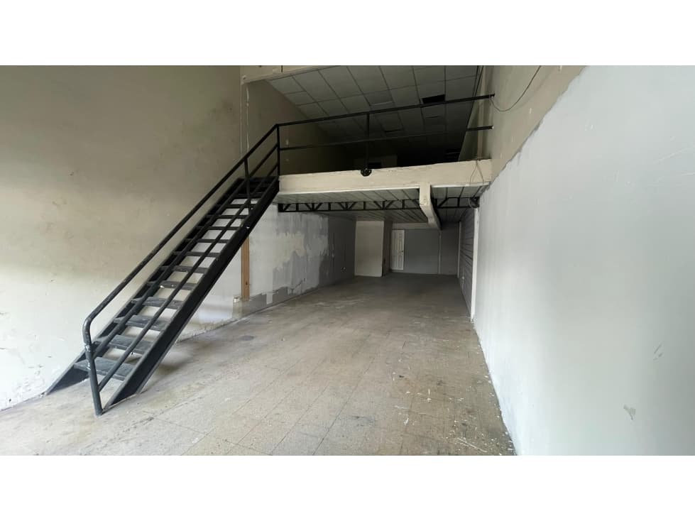 Alquiler de Local Comercial en Tumba Muerto — foto 1