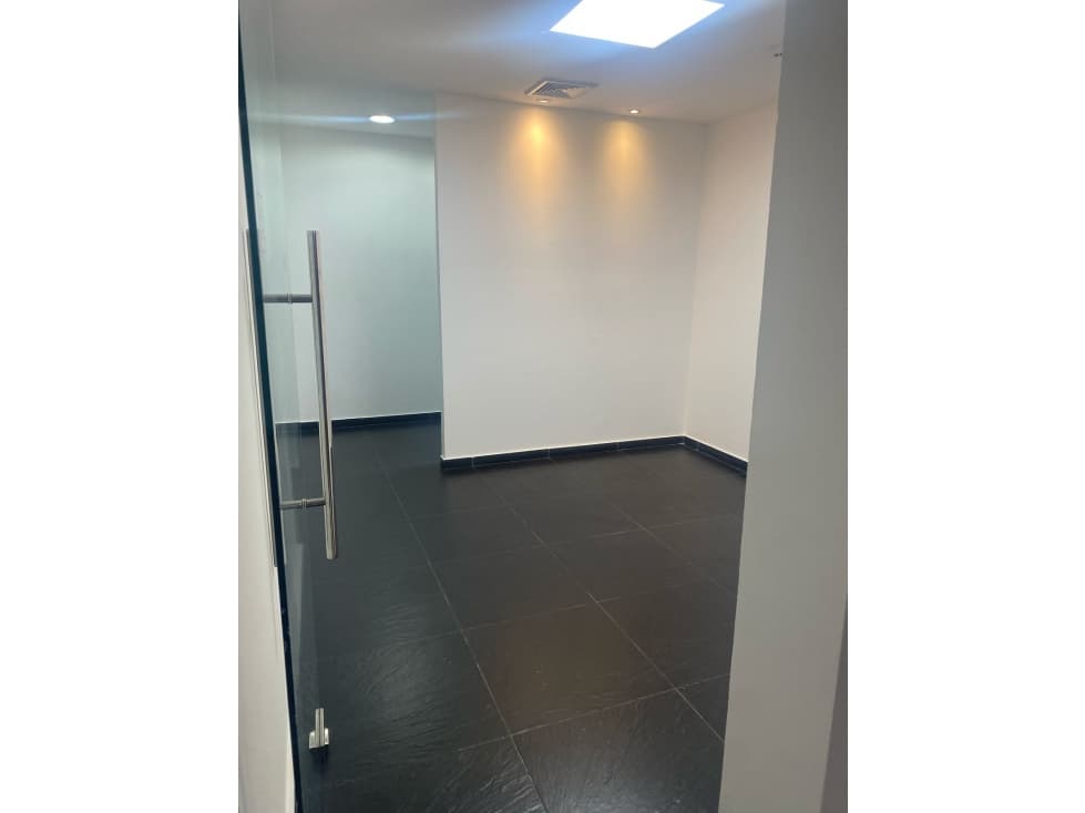 Alquiler de Local Comercial en Calle 50 — foto 5