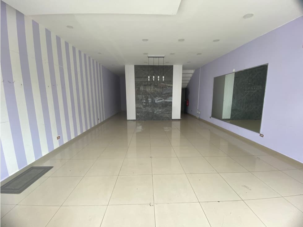 Alquiler de Local Comercial en Vía Brasil — foto 2