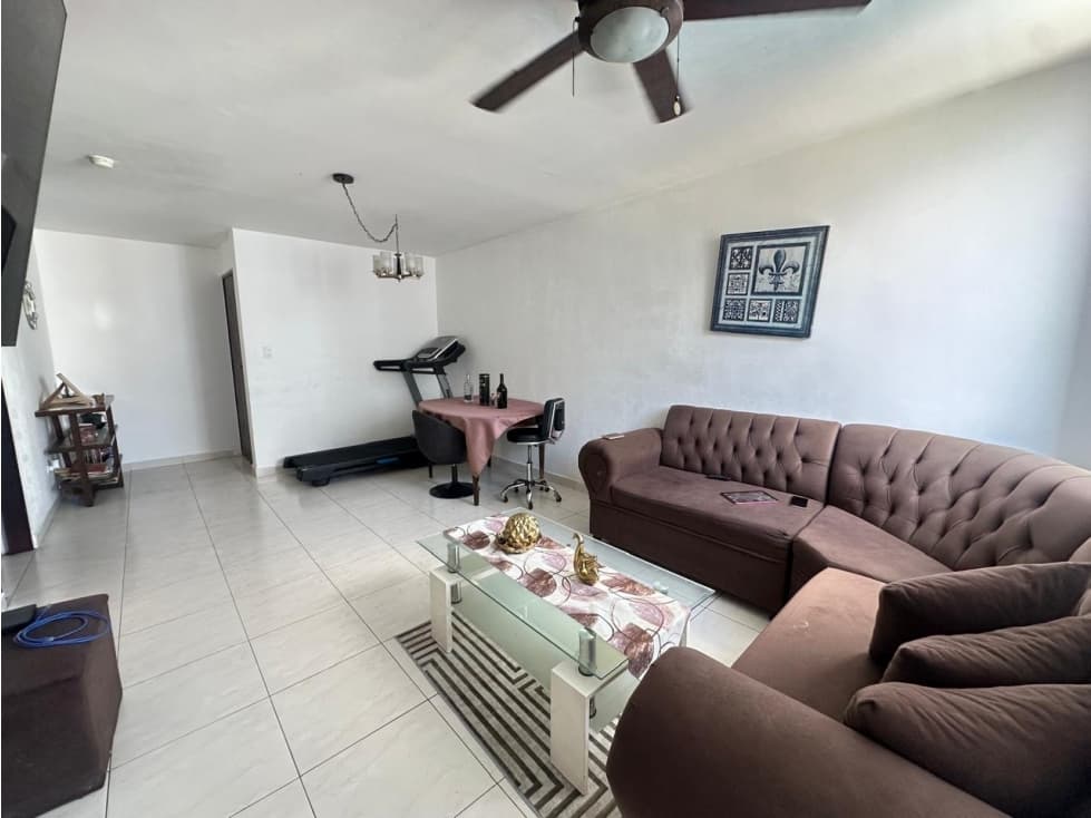 Venta de apartamento en Altos de Panamá / Condado del Rey — foto 2