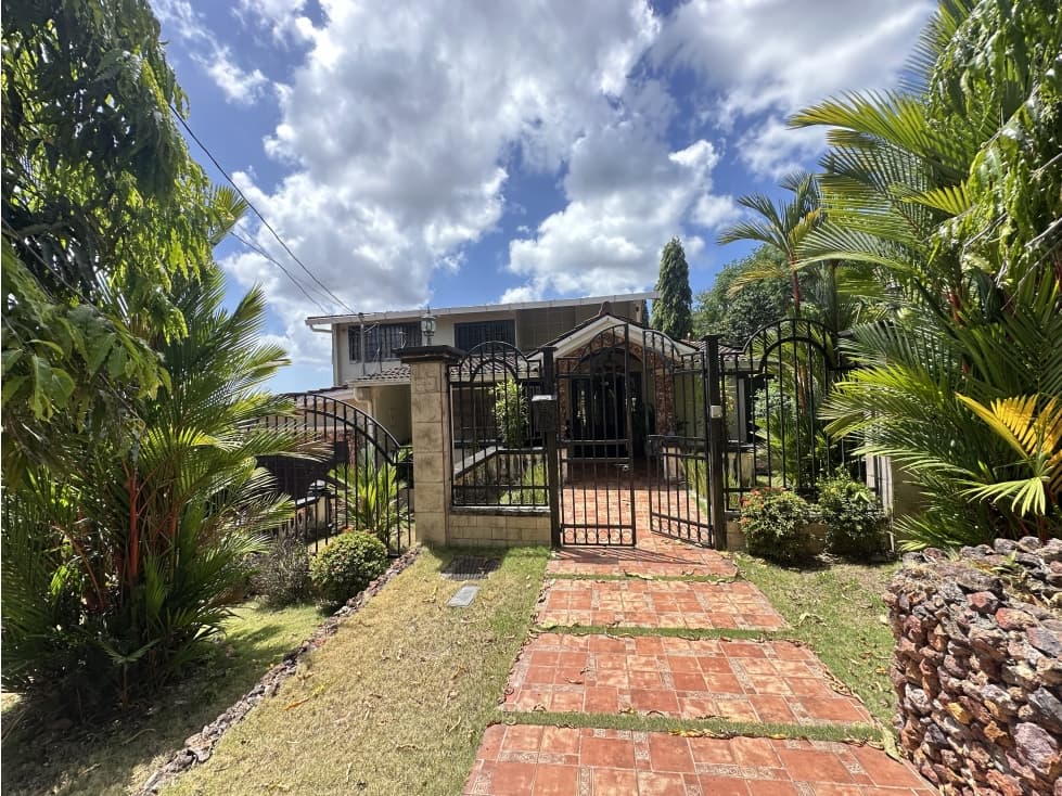 Venta de Casa amoblada en Las Cumbres — foto 1