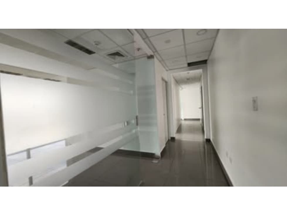 Alquiler de oficina en Costa del Este — foto 2