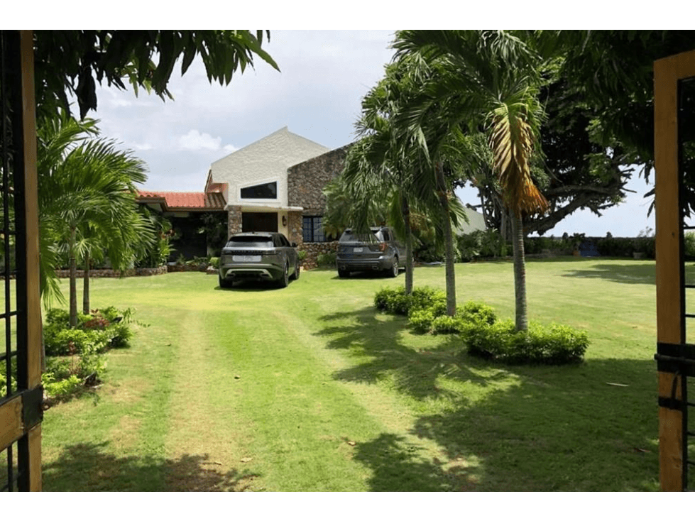 Venta de casa de playa en Costa Esmeralda, San Carlos, Panamá — foto 1