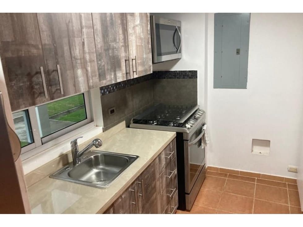 Venta de casa de playa en Villas del Decameron, Río Hato — foto 1