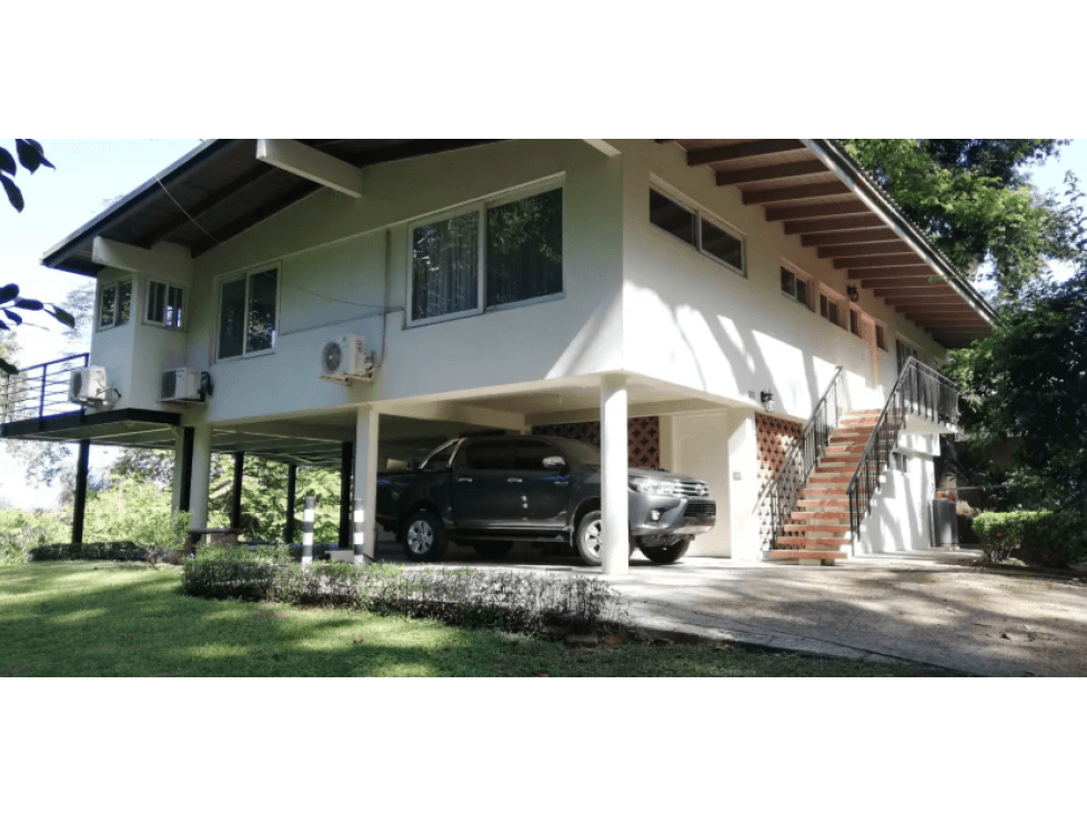 Alquiler de casa en Balboa, Cerro Ancón, Panamá — foto 1