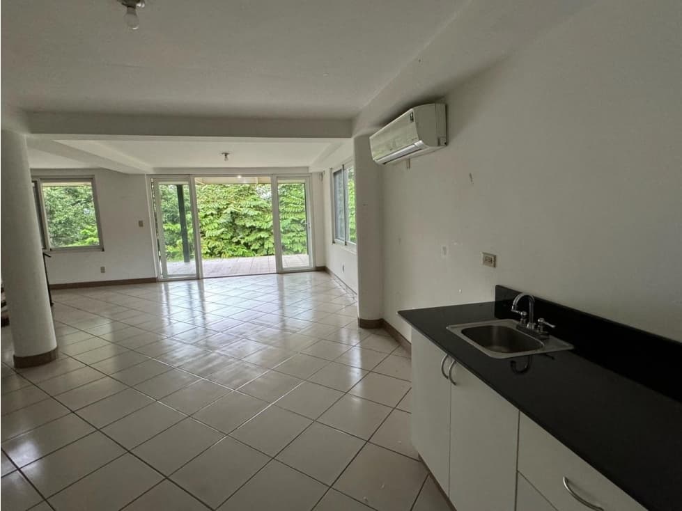 Alquiler de casa en Balboa, Cerro Ancón, Panamá — foto 3