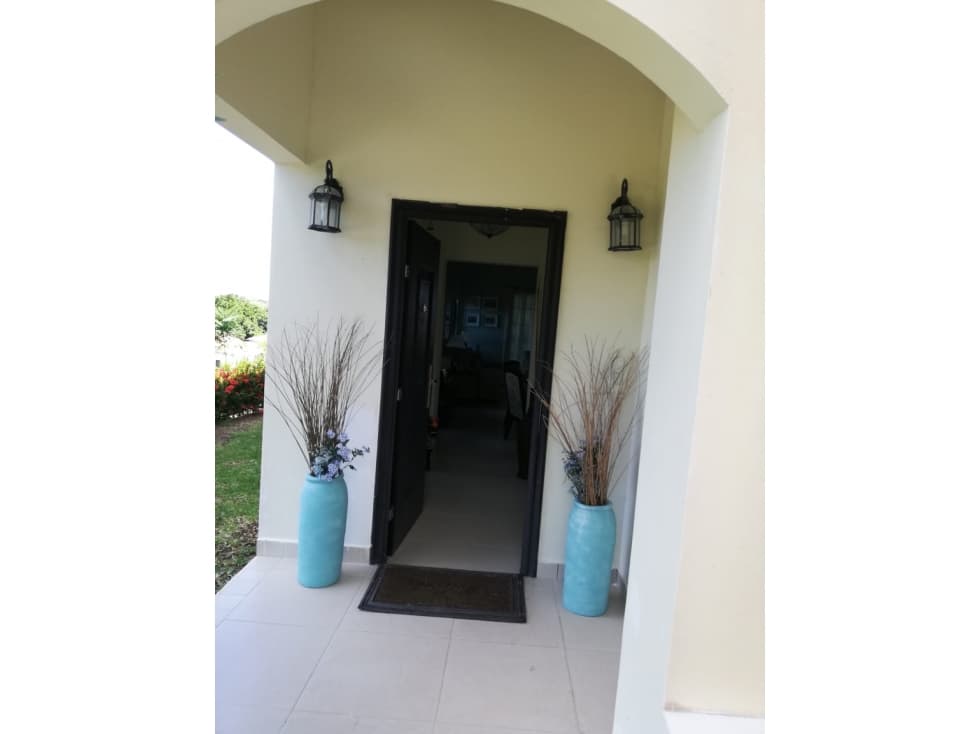 Venta de casa en Hacienda Pacifica, San Carlos, Panamá — foto 1