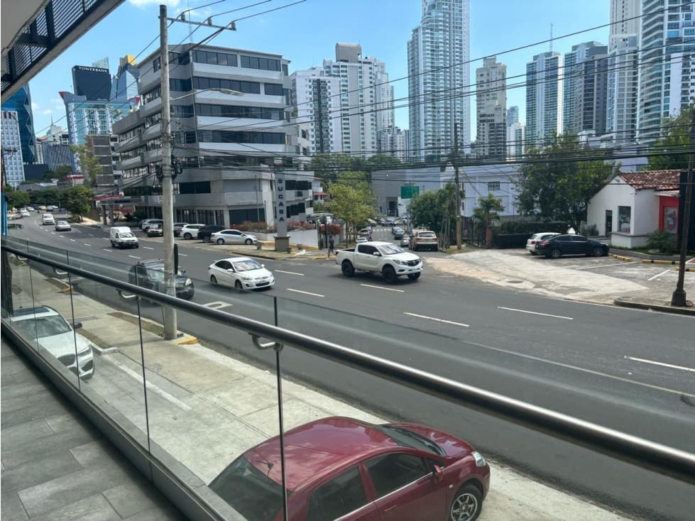 Local Comercial en Signature Point: Tu Nuevo Espacio de Éxito — foto 1