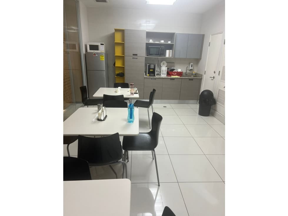 Alquiler de Local Comercial en Avenida Samuel Lewis, Obarrio — foto 1