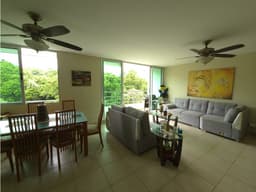 Apartamento en venta / Clayton