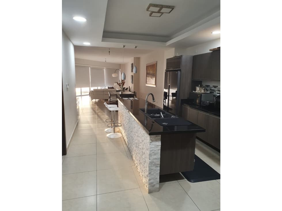 Venta de Apartamento en Avenida Balboa — foto 5