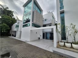 Venta de Residencia en Altos del Golf