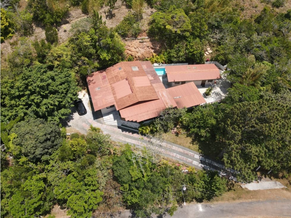 Venta de casa en Altos de Campana — foto 1