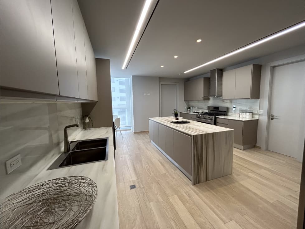 Se Vende Penthouse en Paitilla, Panamá — foto 4