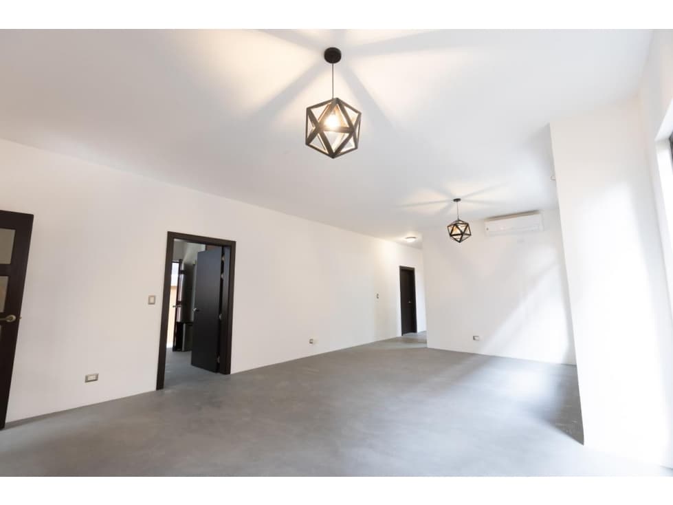 Venta de casa amoblada en Residencial el Doral, Costa Sur, Panamá — foto 1