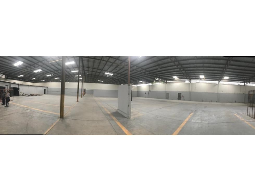 SE ALQUILA GALERA EN LA LOCERIA FG — foto 3