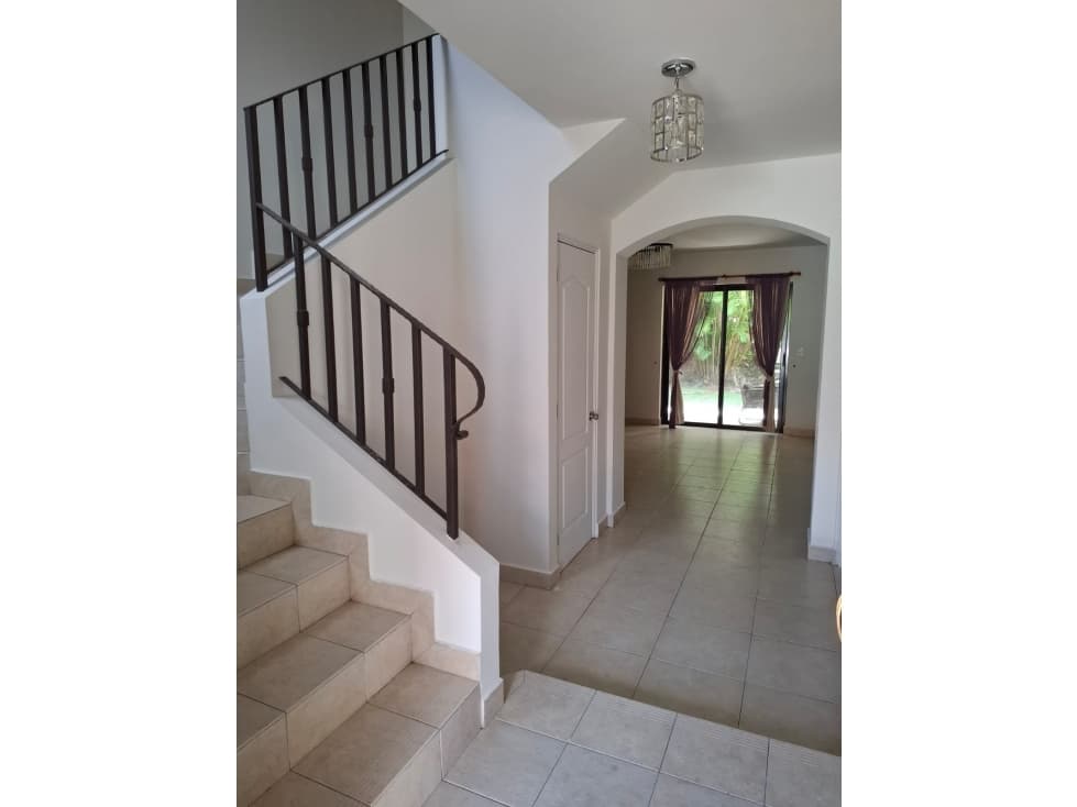 Alquiler de casa en Versalles I, Juan Díaz — foto 2