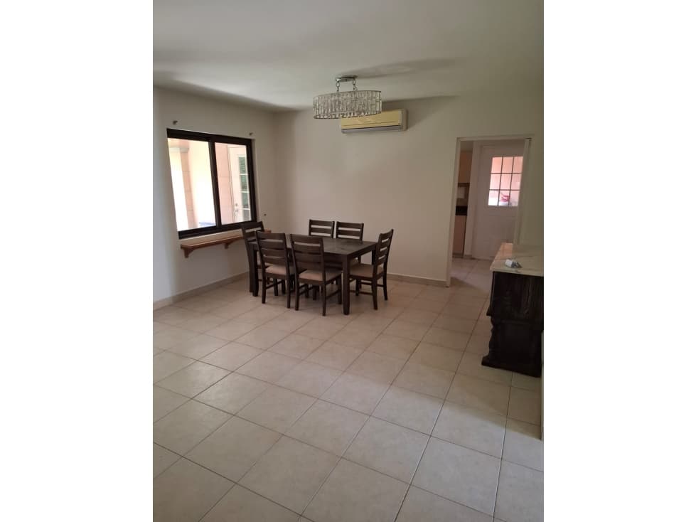 Alquiler de casa en Versalles I, Juan Díaz — foto 3