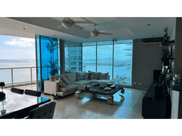 Venta de apartamento en PH Sky Residence, Avenida Balboa