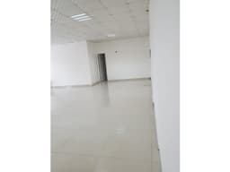 Se Alquila céntrico local comercial en La Chorrera