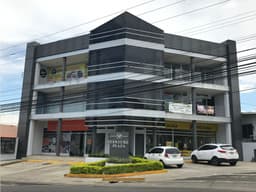 ALQUILER DE LOCAL COMERCIAL EN VENTURE PLAZA LA CHORRERA