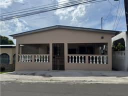 VENDO CASA RESIDENCIAL DISTRITO DE CHAME