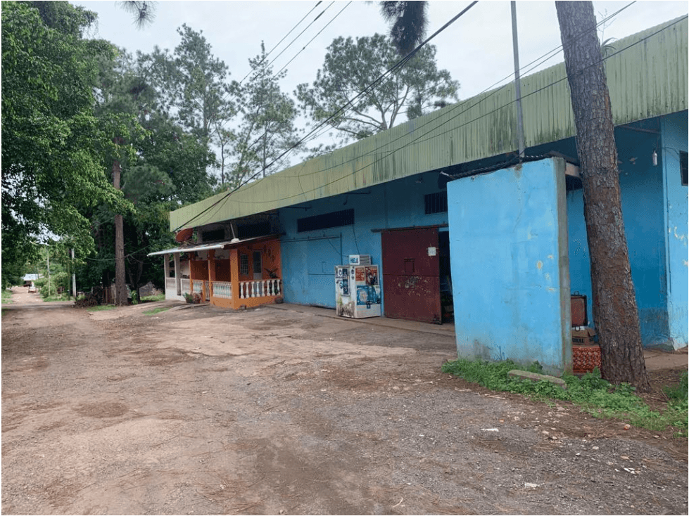 VENTA DE APARTAMENTOS DE ALQUILER Y AREA COMERCIAL — foto 2