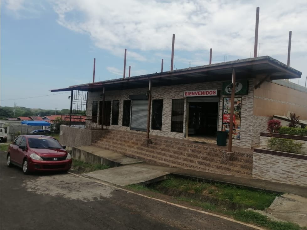 VENTA DE PROPIEDAD COMERCIAL — foto 2