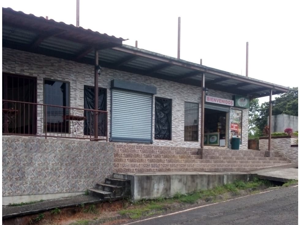 VENTA DE PROPIEDAD COMERCIAL — foto 3
