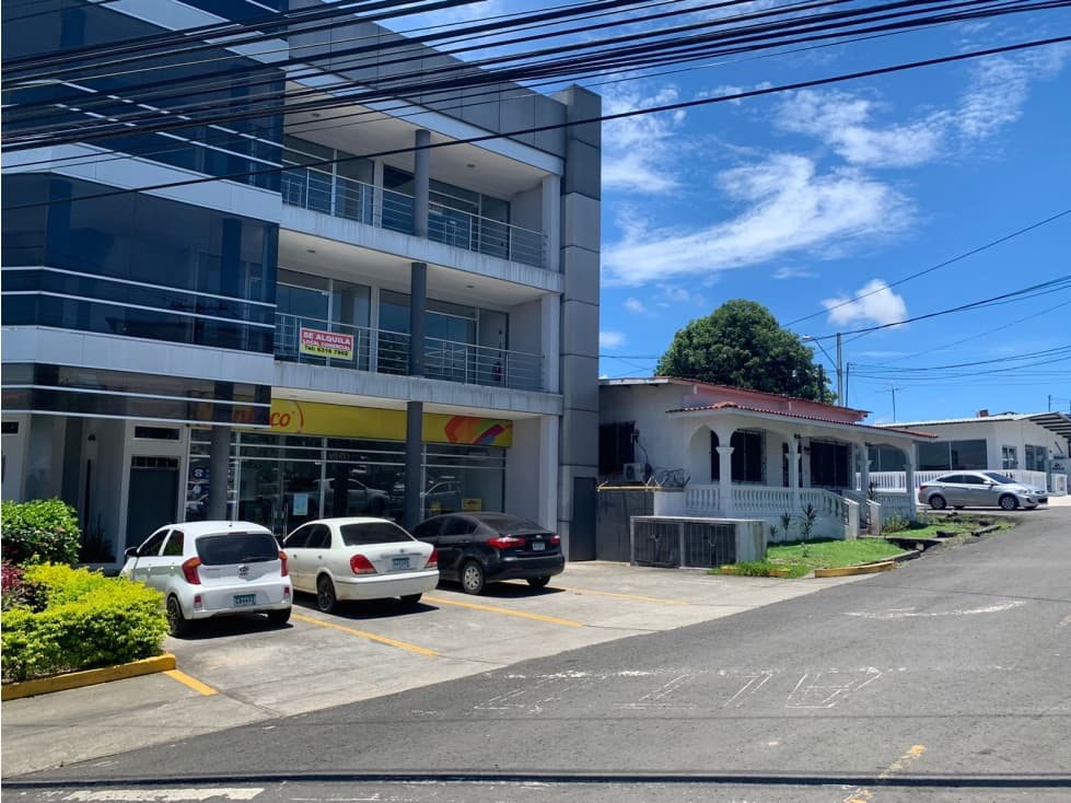 ALQUILER DE LOCAL COMERCIAL EN VENTURE PLAZA LA CHORRERA — foto 4