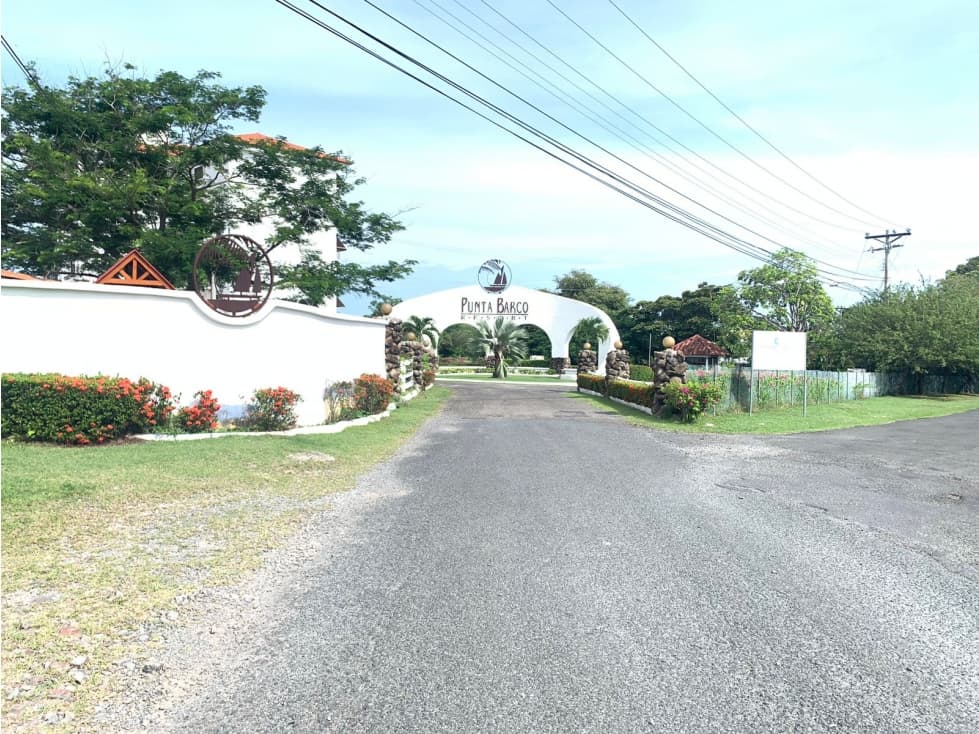 VENDO APARTAMENTO DE PLAYA PUNTA BARCO RESORT — foto 3