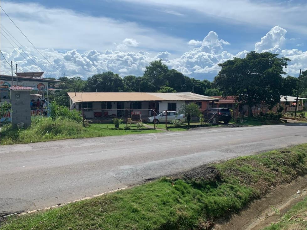 VENDO CASA USO COMERCIAL LA CHORRERA — foto 6