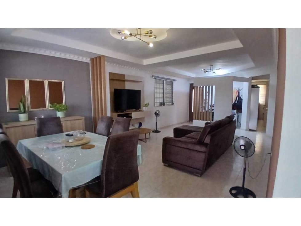 Venta de casa con tres recámaras en Villa Zaita-Ciudad de Panamá. — foto 2