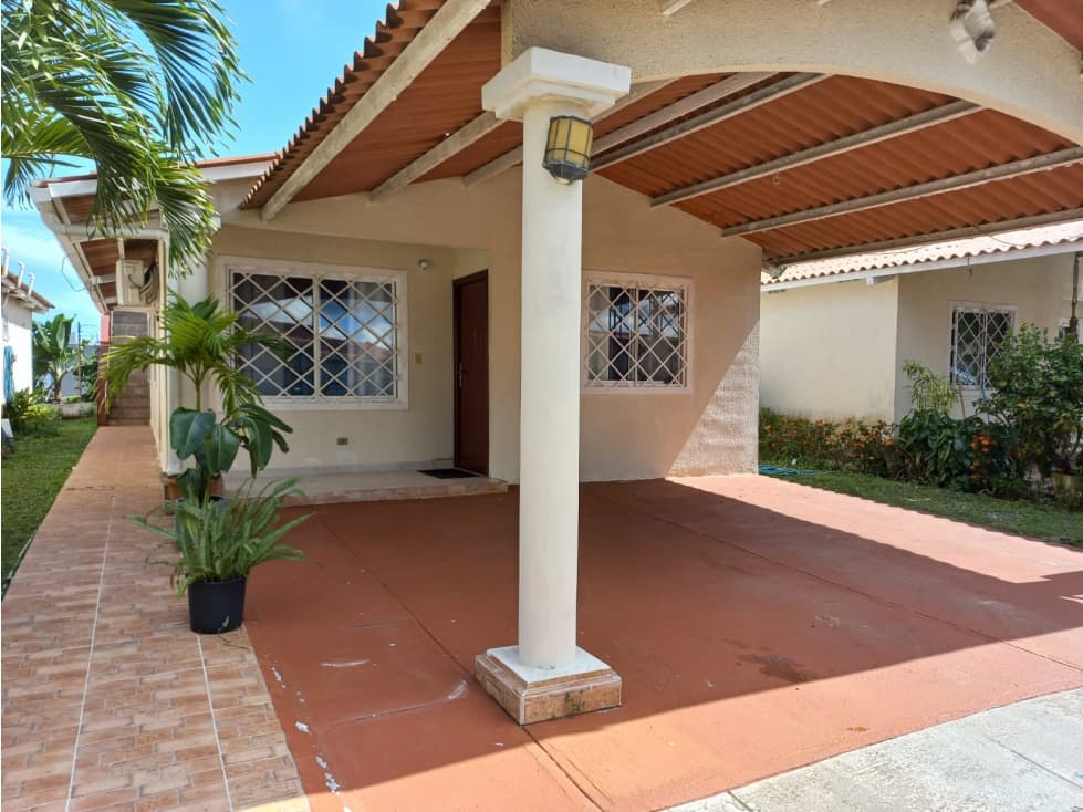 Se Vende/Alquila Casa en La Chorrera, Verde Real — foto 1
