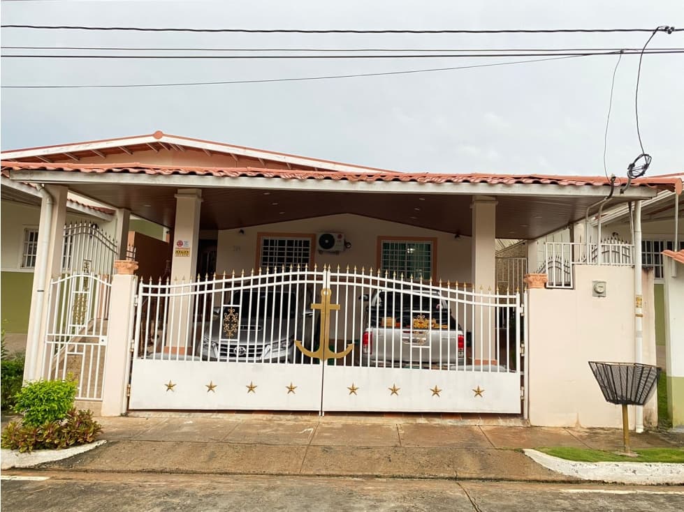Venta de Casa en Chorrera, Altos del Campo — foto 1