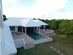 Se vende casa frente al mar en Punta Chame