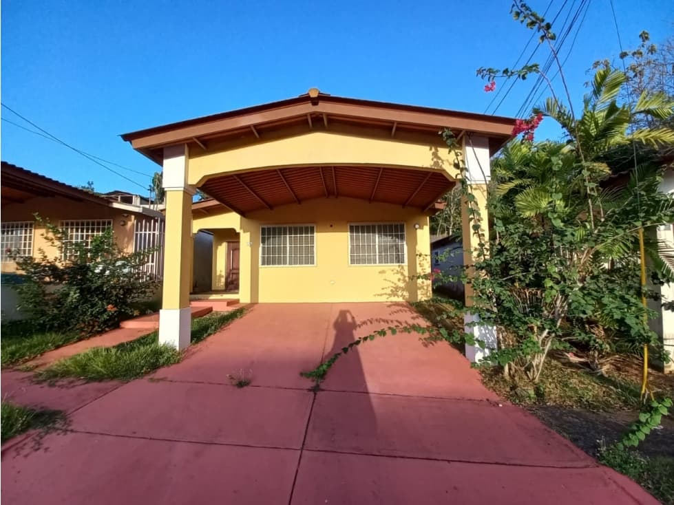 VENTA DE CASA BRISAS DEL GOLF DE ARRAIJAN — foto 2